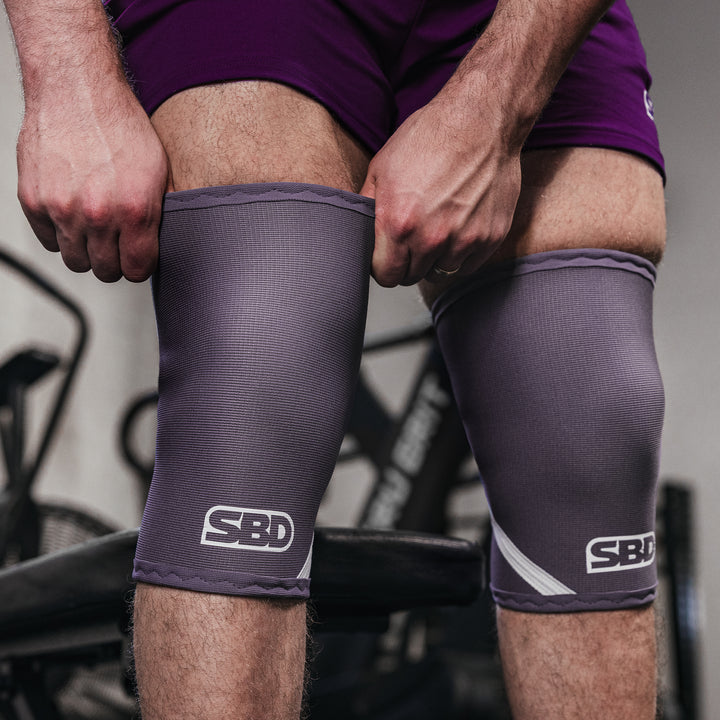 Aspire Weightlifting Knee Sleeves