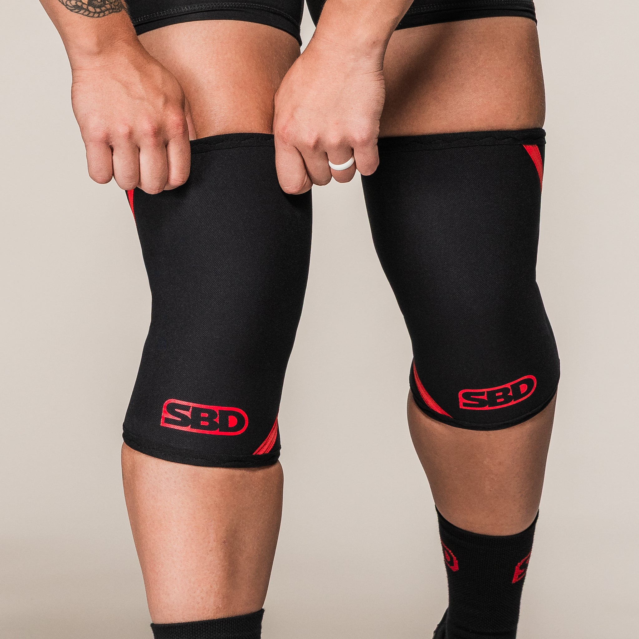 SBD Knee Sleeves 膝サポーター Knee Sleeves – SBD Apparel USA