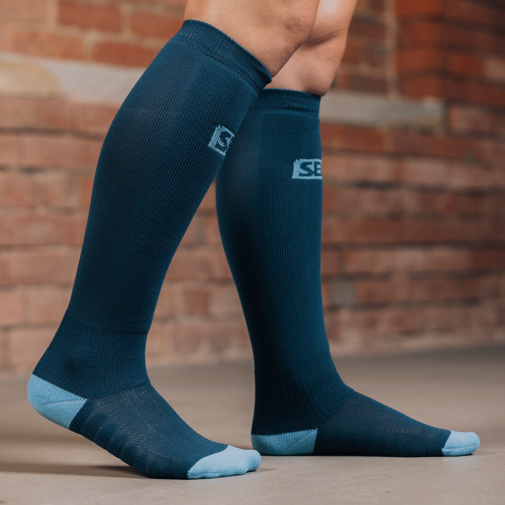 Reflect Deadlift Socks – SBD Apparel USA