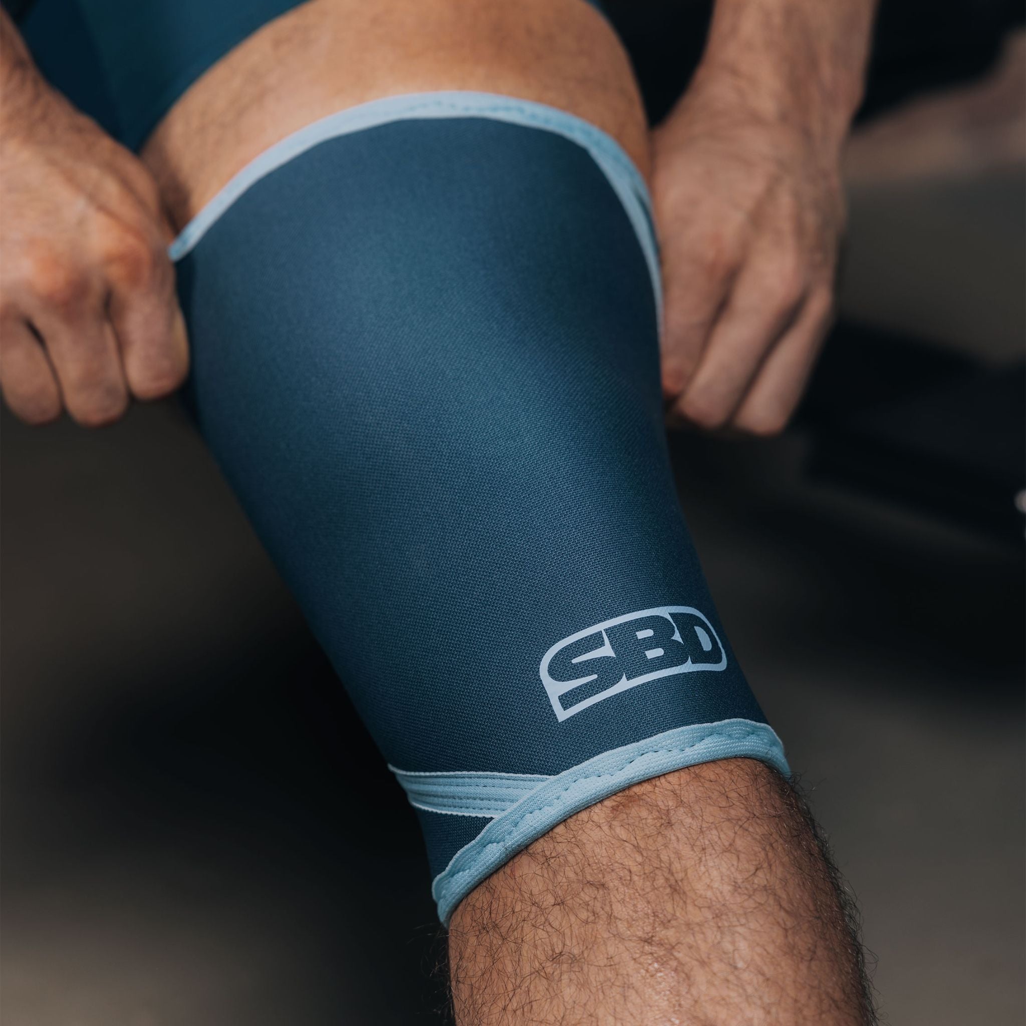 Reflect Knee Sleeves – SBD Apparel USA