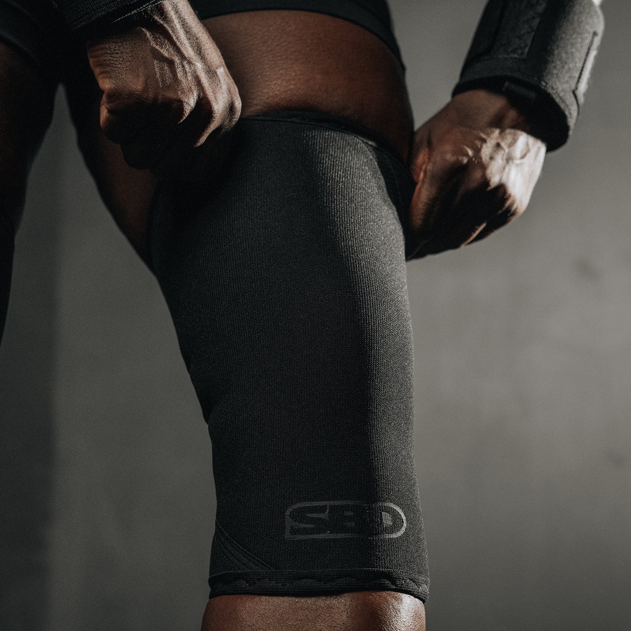 Phantom Knee Sleeves